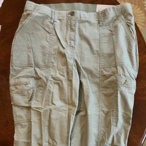 Chico's Lightweight Cotton Petite Crop Pants